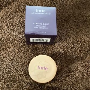 Tarte Chrome paint eyeshadow pot with adorable applicator. Shade is “Martini”.